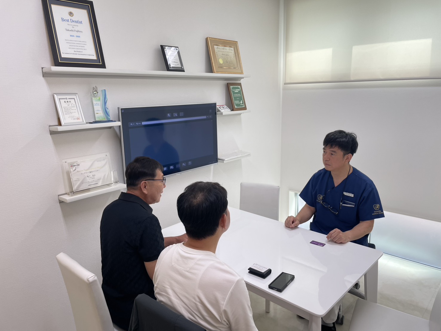 当院にCADCAM加工機(ミリングマシーン)が導入されました。